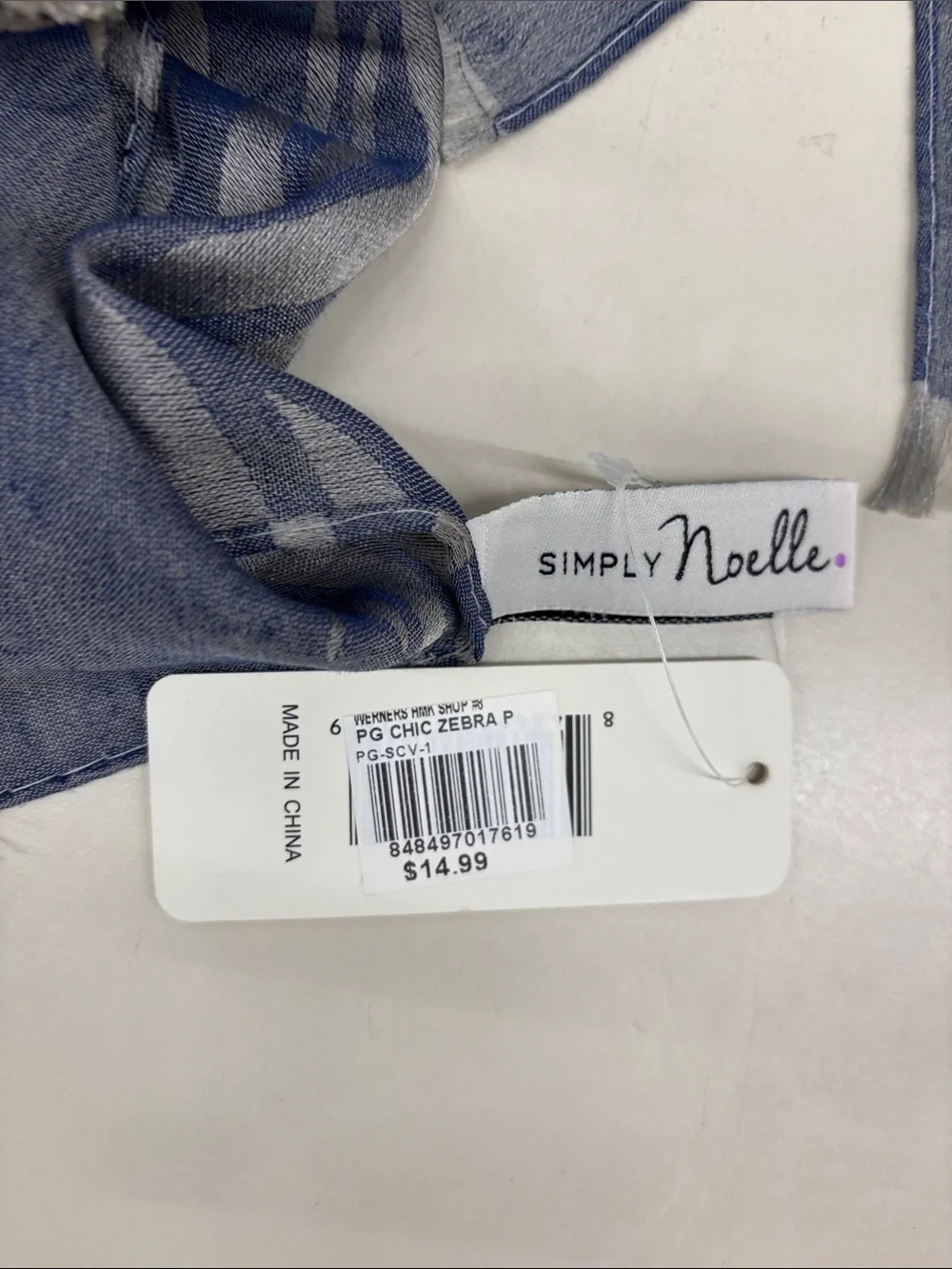 NWT Simply Noelle Blue and Gray Zebra Print Scarf